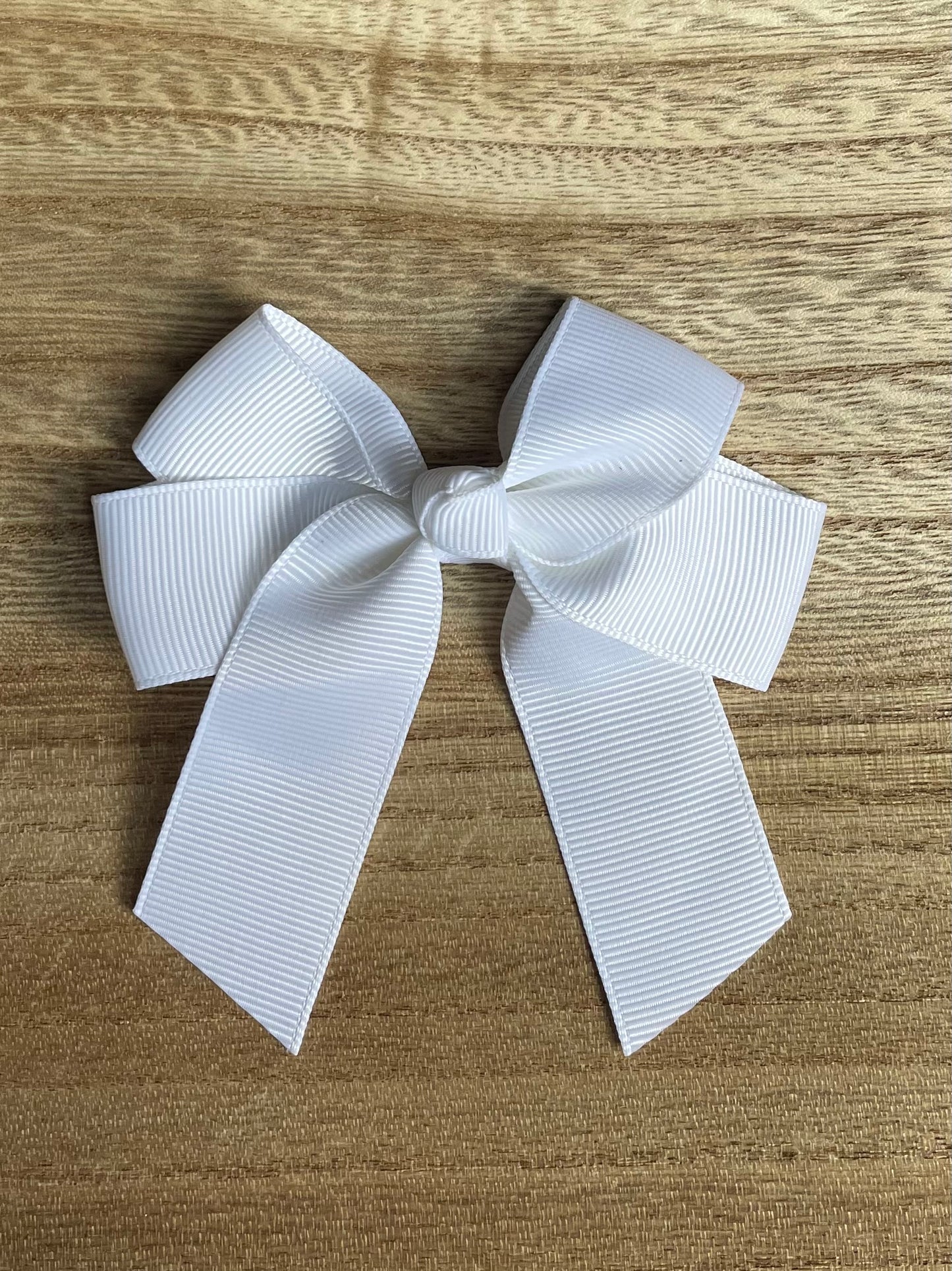 Small Stacking Bow With Tails