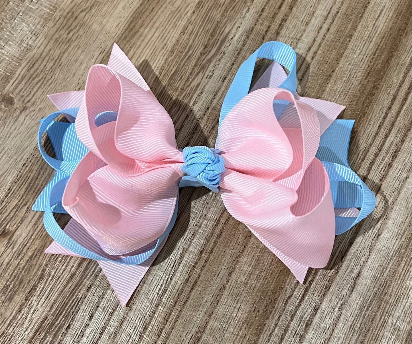 Classic boutique bow