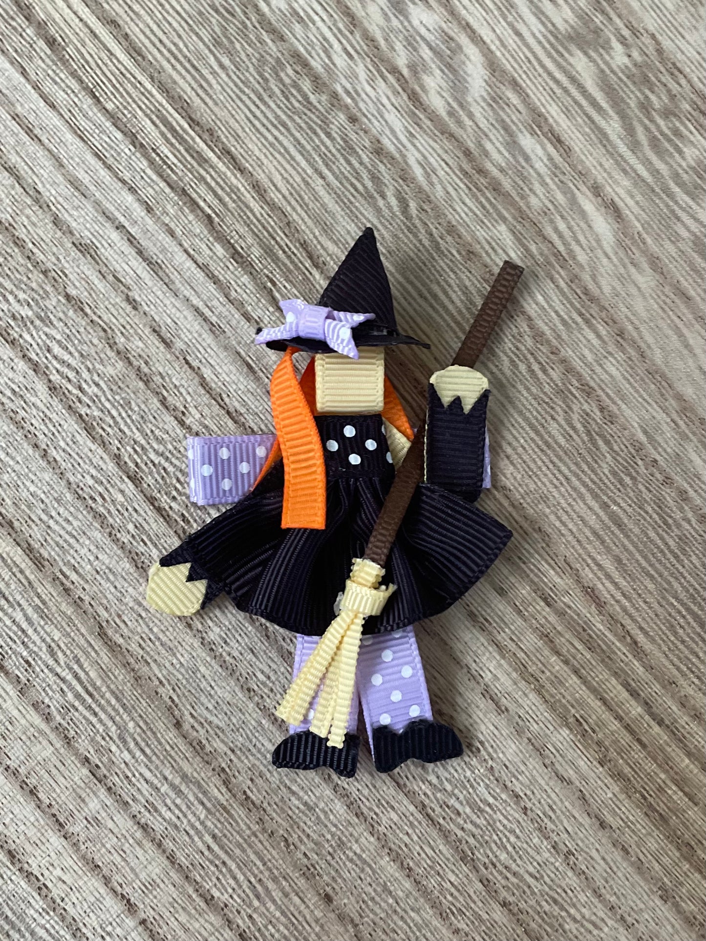 *Selling Fast* Lilac, The Friendly Witch, Clip and Premium Bow Set