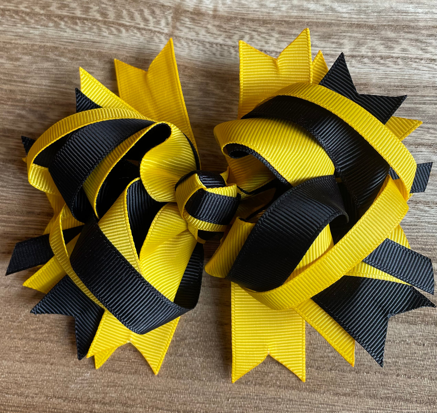 School Spirit Large Premium Stacking Bow